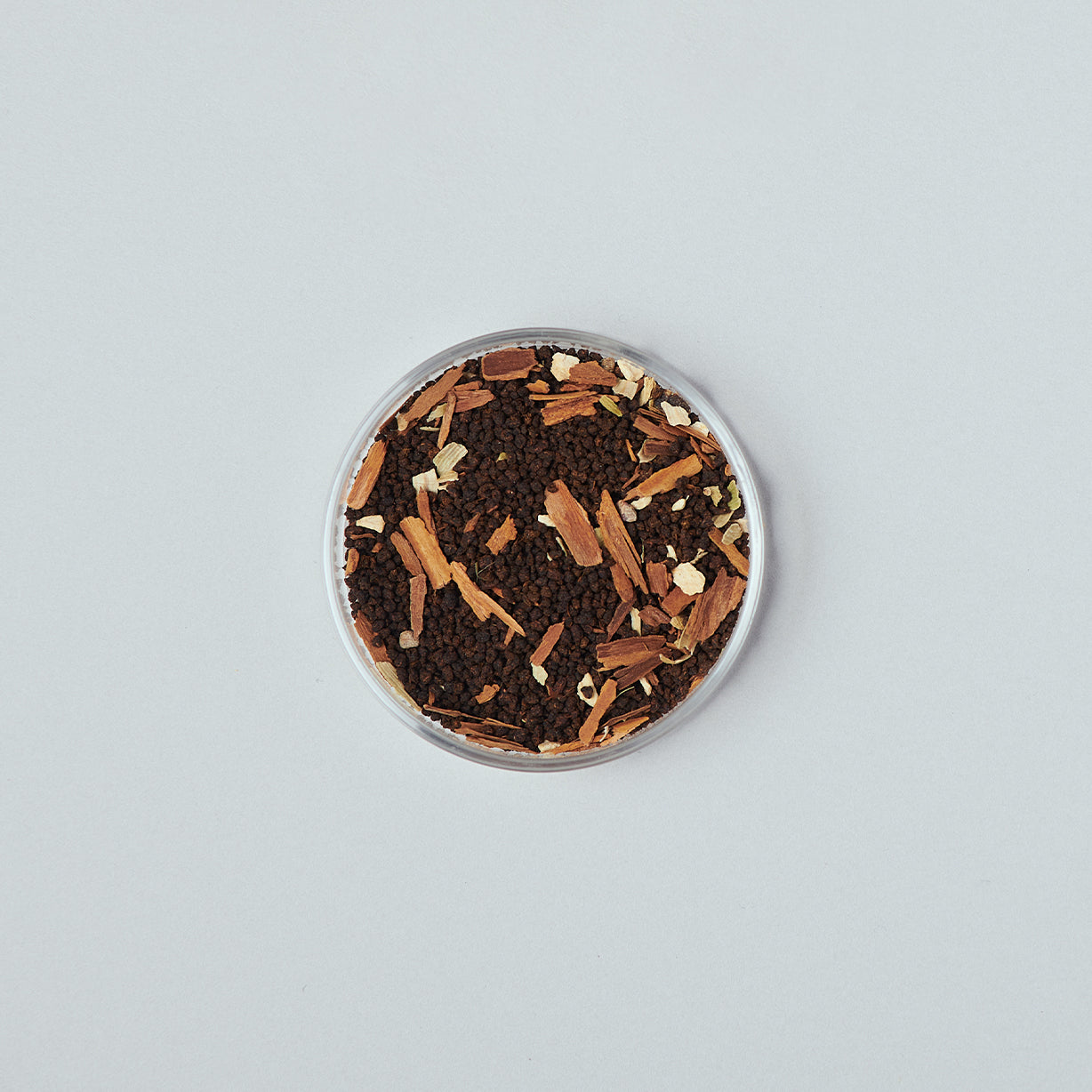 ストライクマウンテン 100g 茶缶入り / Strike Mountain 100g Tea tin